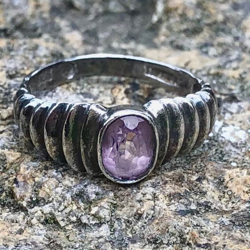 Vintage Avon Ring 925 Purple Size 7 Sterling Silver